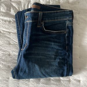 Joe’s Jeans dark denim skinny jean